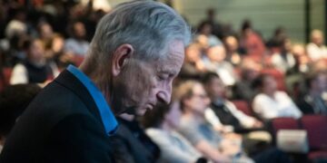 The ‘godfather of AI’ says we’re not just creating new beings — they’ll be much smarter than us, and soon