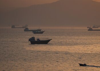 Iran says it is breaking off ceasefire talks over Israeli attacks on Lebanon
