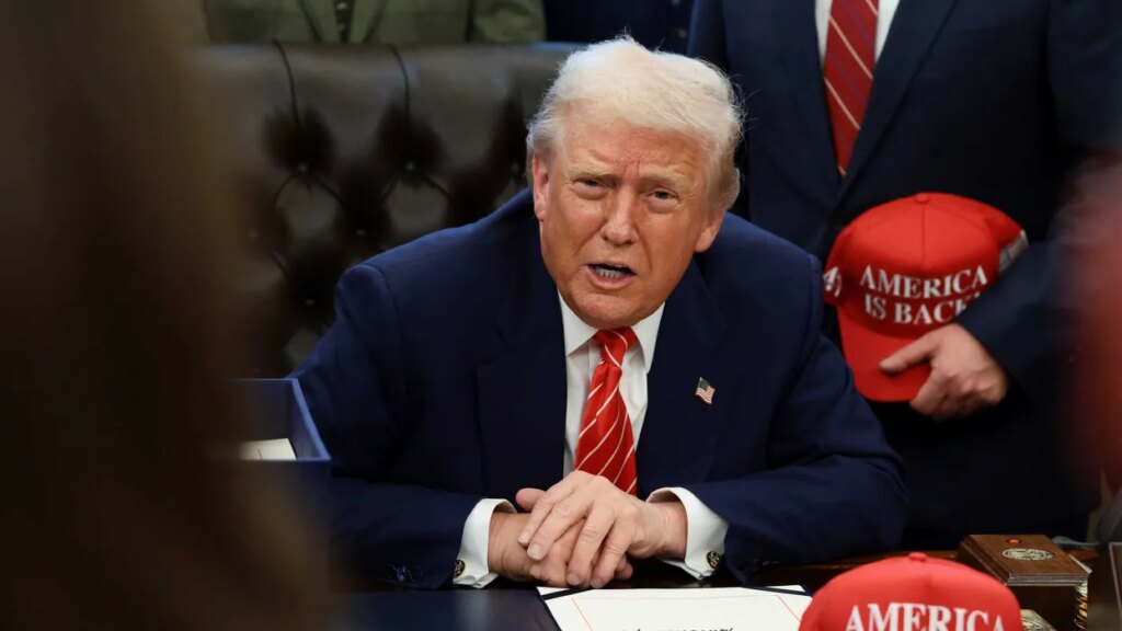 Trump begs for his criminal case to be thrown out in 1AM tantrum: ‘I am an innocent man’