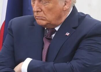White House baffles with ‘insane’ cryptic post said to ‘signal’ weakness