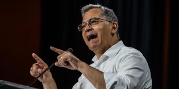 What to Know About Xavier Becerra, an Unexpected Frontrunner in the California Gubernatorial Race