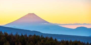 To Quit Smoking, I Started Hiking