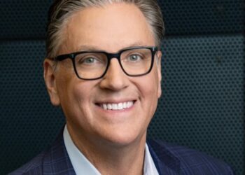 How Amazon’s CFO ‘shatters’ expectations and helped power the company to No. 1 on the Fortune 500