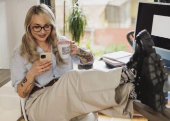 CEO says anyone who works from home is grabbing groceries or at the vet 30% of the time—and shows off his busy office at Friday 5 p.m. to prove it
