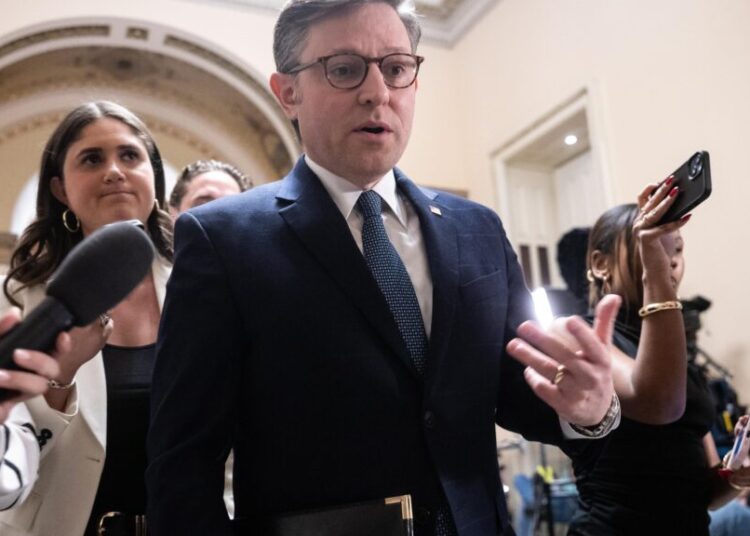 18 House Republicans Defy Party Leadership to Help Pass Pro-Ukraine Bill