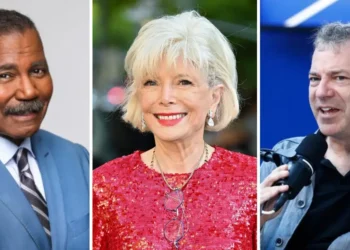 3 remaining ’60 Minutes’ correspondents say they don’t want the show to ‘die’ in memo explaining why they’re staying