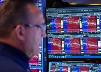 Tech stocks lead market bloodbath as fears of Fed rate hikes add to worries about the AI-fueled chip boom petering out