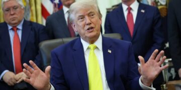 MAGA hates AI, but Trump agrees with Bernie it might be time for partial government ownership