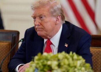 Trump under pressure as he hits the ‘politically hazardous’ stage with Iran: report