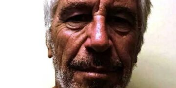 Epstein guard testimony deepens mystery of ‘orange flash’ seen before prison death