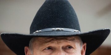 Democrats Have to Choose Between Character and Power