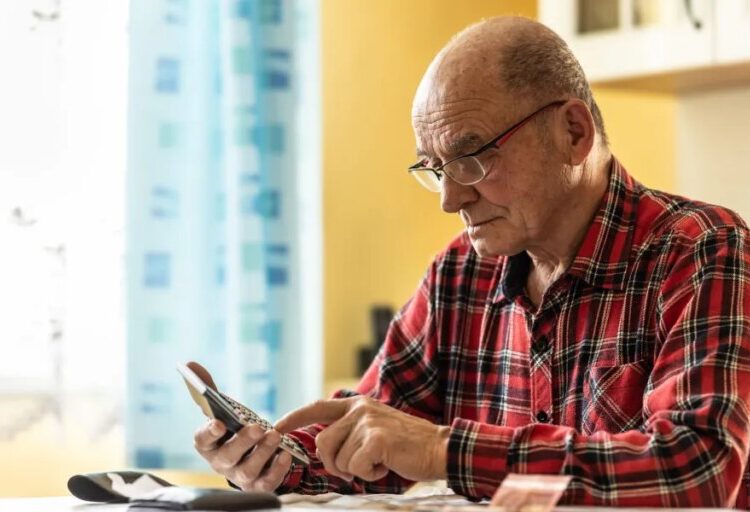 Retiring at 62 costs the average American $250,000. Here’s the math (and the neuroscience) that explain why