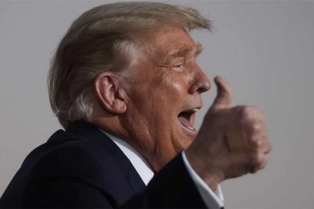 ‘Loud series of boos’ for Trump expected at Knicks game after he sabotaged event: MS NOW