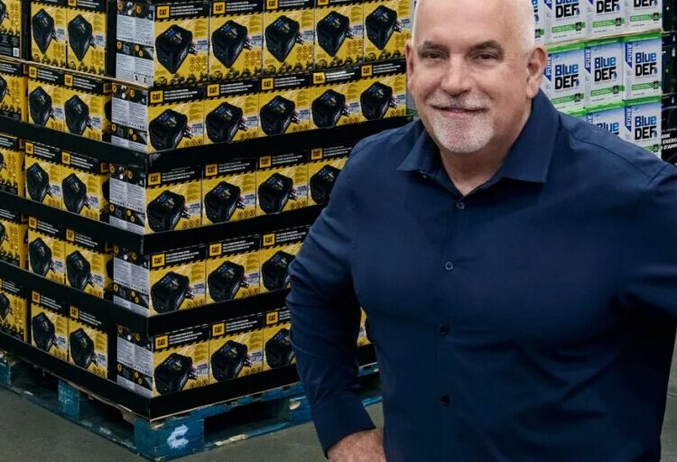 Costco CEO Ron Vachris rose from the warehouse floor to the corner office without a college degree—and he says it’s thanks to not job hopping