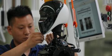 China builds 85% of the world’s humanoids robots for cheap at scale, but finding buyers is tricky