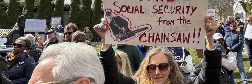 GOP lawmaker caught on video faking call instead of answering about Social Security cuts