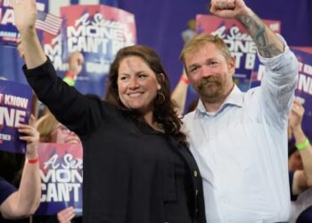 Graham Platner easily prevails over attempts to derail progressive Senate candidacy in Maine