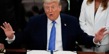 Trump mocked on CNN for ‘flat-out untrue’ claim about ‘secret’ oil movements in Iran