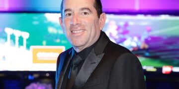 PR guru Ron Berkowitz suing high-end restaurants for close to a quarter of a million dollars over allegedly unpaid fees