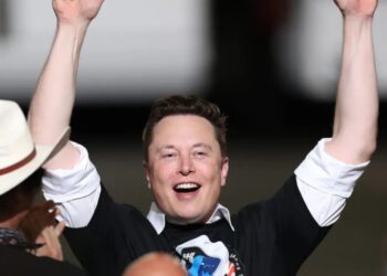 Meet the SpaceX employees who are set to become multimillionaires thanks to its IPO: from execs to even welders
