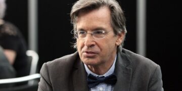 ‘Lizzie McGuire’ star Robert Carradine checked into a psychiatric hospital shortly before his tragic death