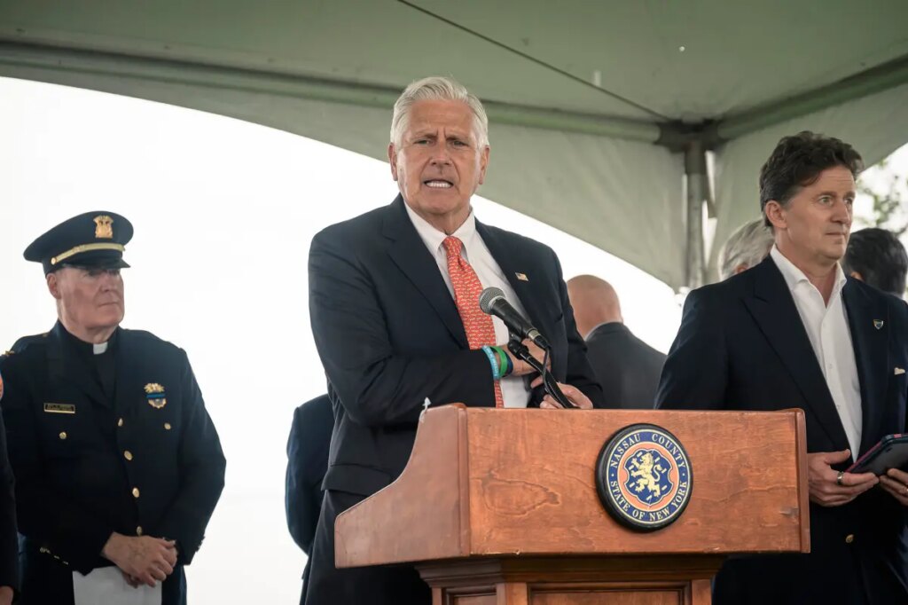 Go bold, Bruce Blakeman — with a tax plan even Democrats can love