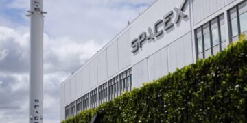 SpaceX’s first employee, Tom Mueller, thinks the historic IPO is just the beginning