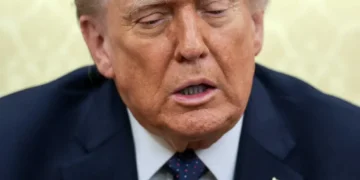 Expert suggests humiliation awaits Trump if he signs Iran deal