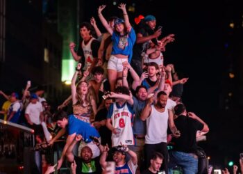 Photos: Knicks Fans Celebrate Their NBA Championship
