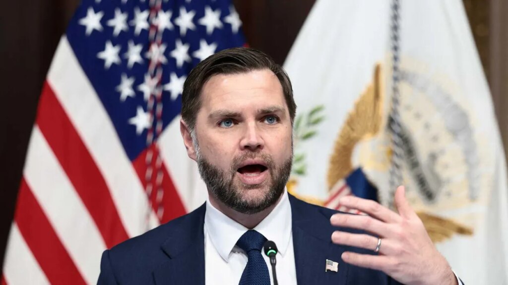 JD Vance ‘glitches out’ in ’embarrassing’ Fox News interview: analyst