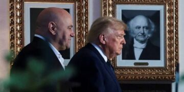 Trump ‘by no means free’ of Iran war chaos as key issue persists: analysis