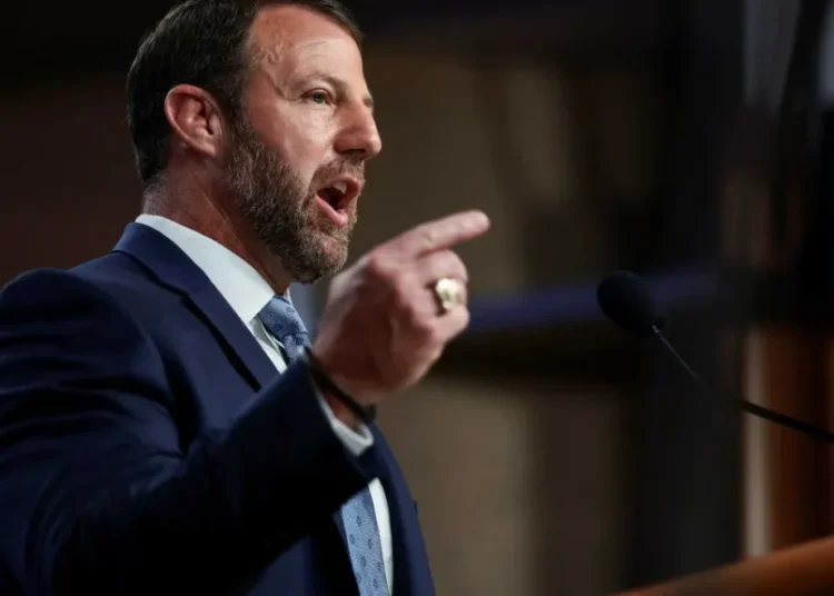 Swing state Dems demand DHS halt ICE detention center