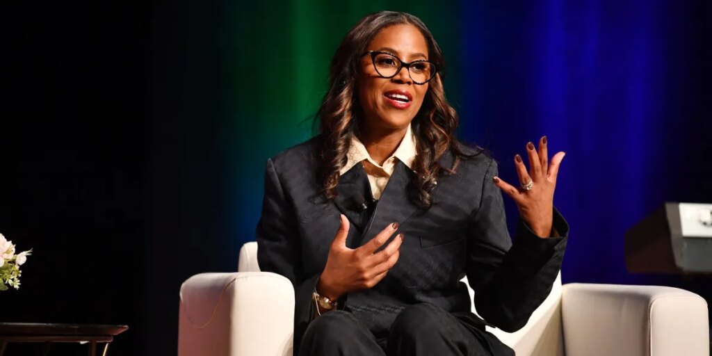 Meet the 11 Black Fortune 500 CEOs leading companies with over $432 billion in combined revenues