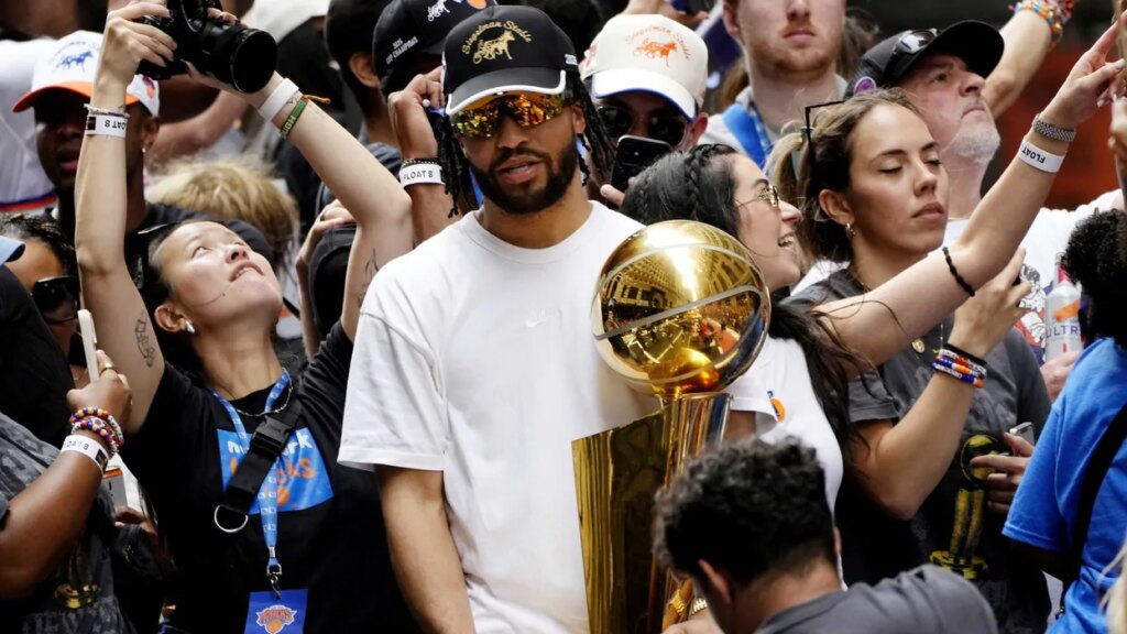 Trump’s ego will turn Knicks heroes into a national disgrace