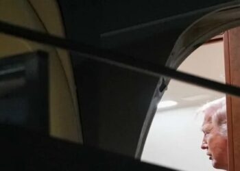 Trump in full panic over war restarting – and ‘swearing a lot about it’: insider