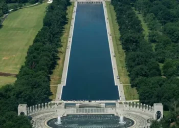 Trump lets loose new details on Reflecting Pool damage: ‘Many people have been arrested’