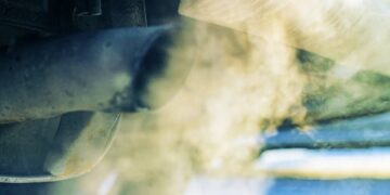 Controversial MIT Study Investigates What’s Really Worse for the Environment: Gas or Electric Cars