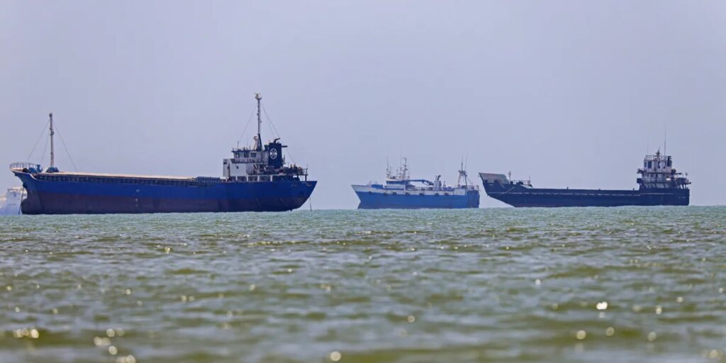 Oil keeps flowing through Hormuz despite Iran saying it’s shut