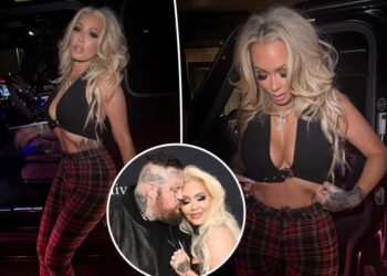 Bunnie Xo shows off curves in plunging top during girls’ night out amid Jelly Roll divorce