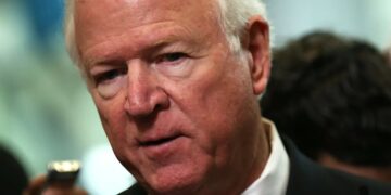 Saxby Chambliss: America can’t win the AI race without more plumbers and electricians