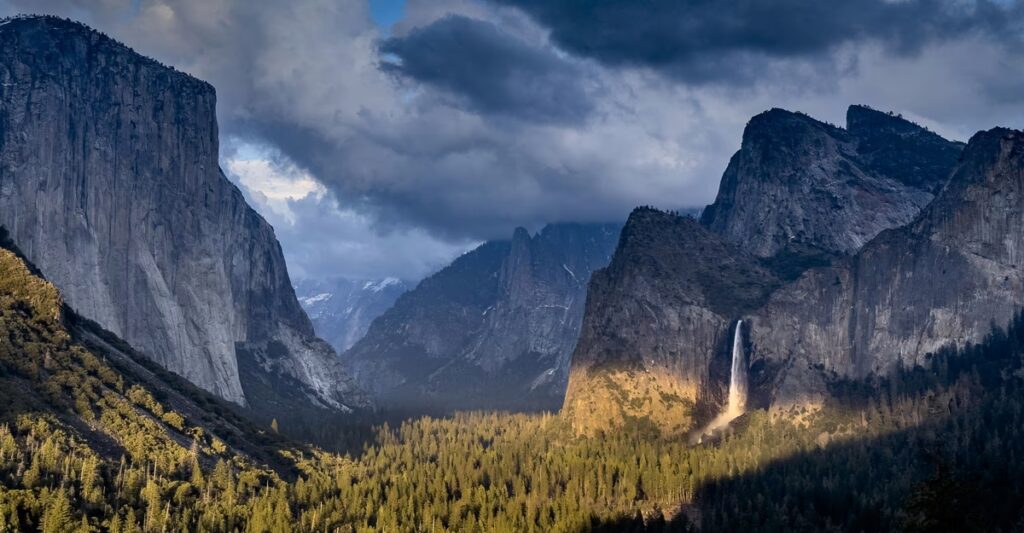 California, Seen Through the Lens of George Rose