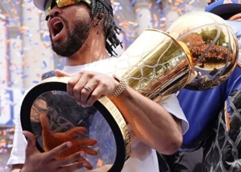 What leaders can learn from the Knicks ending their 53-year championship drought