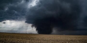 Illinois Is Getting Battered by Freak Tornadoes