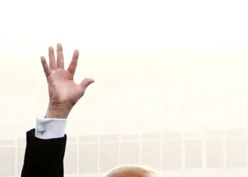 ‘Politically awkward dynamic’ pits White House official against Trump’s own interests