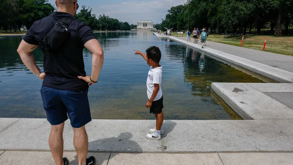 Reflecting Pool fence and AI surveillance installed after Trump blames ‘vandals’