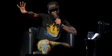 Hip Hop legend Talib Kweli confronts ‘creepy racist weirdo’ over boxing challenge
