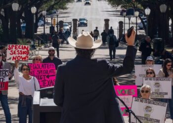 The AI Super PACs Trying to Influence the Midterms