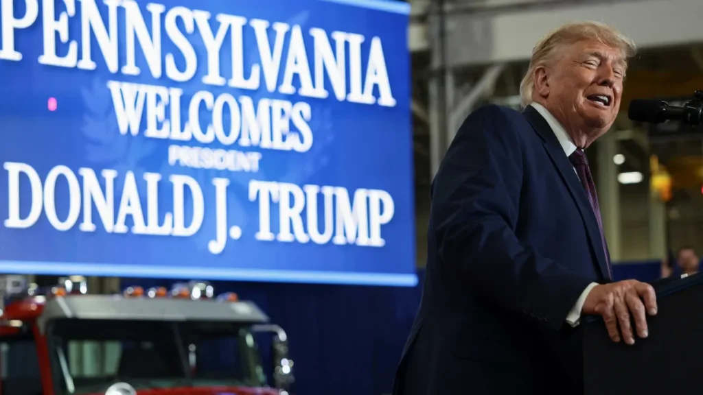 Trump insults Republican he pulls on stage: ‘Nobody wants to hear from you’