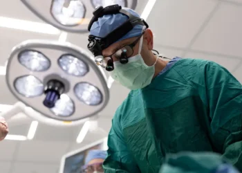 I implanted Paradromics’ first long-term brain chip in a patient. I began my career as an electrical engineer.