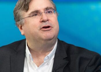 Reid Hoffman says SpaceX is ‘not an AI company’ and xAI is a ‘complete train wreck’—and there’s room for both OpenAI and Anthropic
